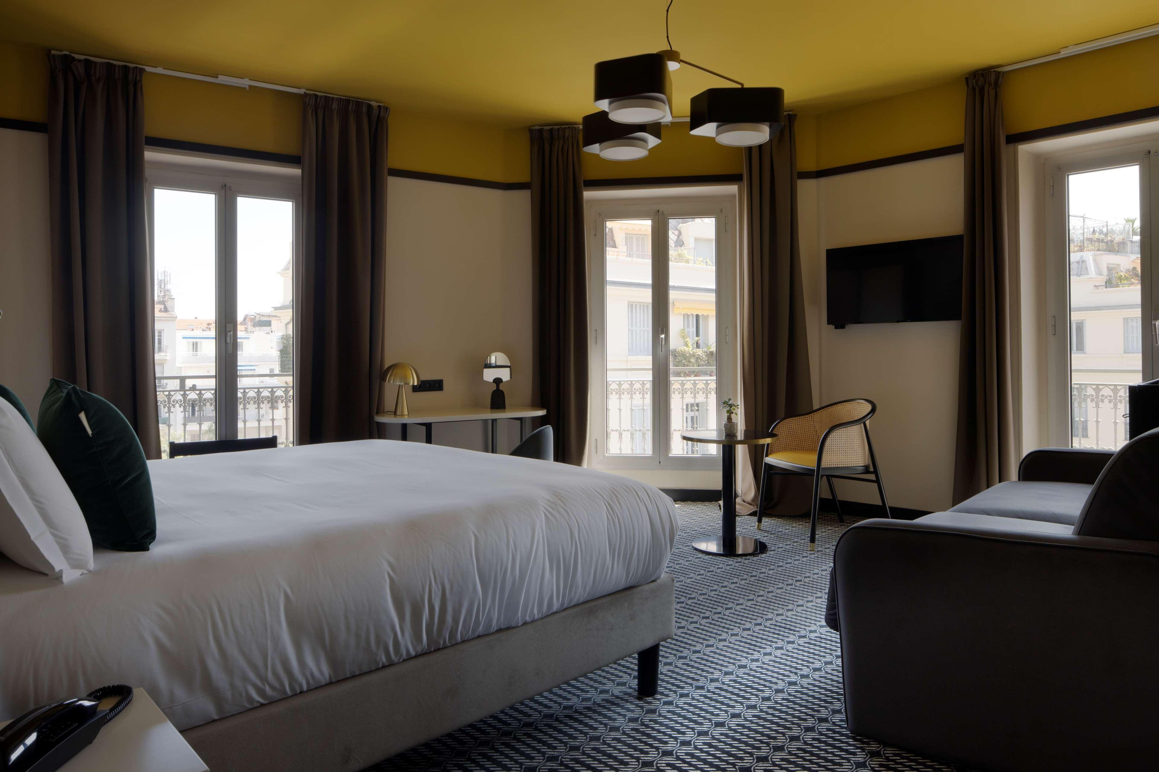 Western Premier Roosevelt 4*